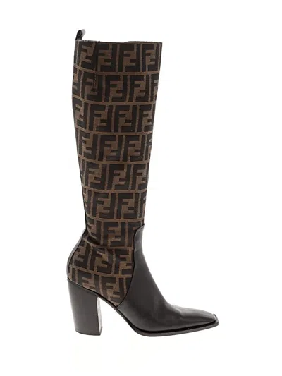 Pre-owned Fendi Boots In Brown