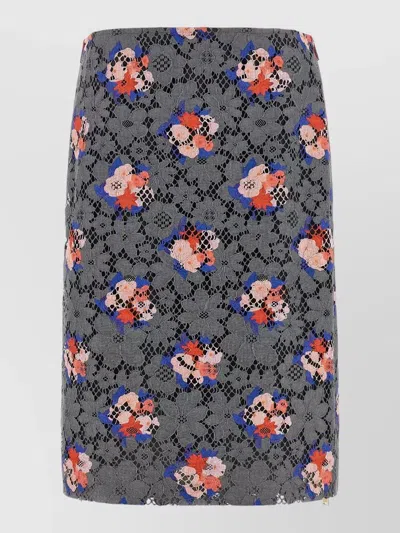 Fendi Bouquet Lace Skirt Floral Knee Length In Gray
