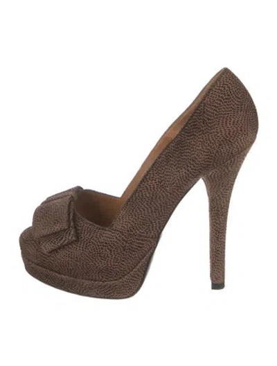 Pre-owned Fendi Bow Accents Pumps In Brown