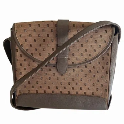 Pre-owned Fendi Brown Leather Shoulder Bag ()