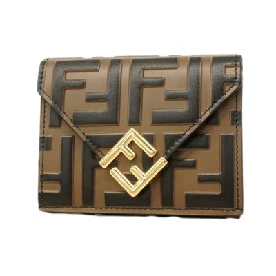 Pre-owned Fendi Brown Leather Wallet (tri-fold) ()