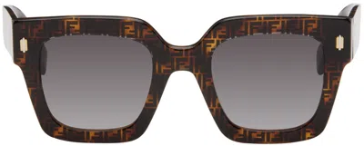 Fendi Brown Roma Sunglasses In 55b Coloured Havana