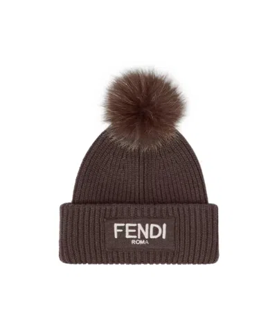 FENDI FENDI LOGO EMBROIDERED POMPOM DETAIL BEANIE