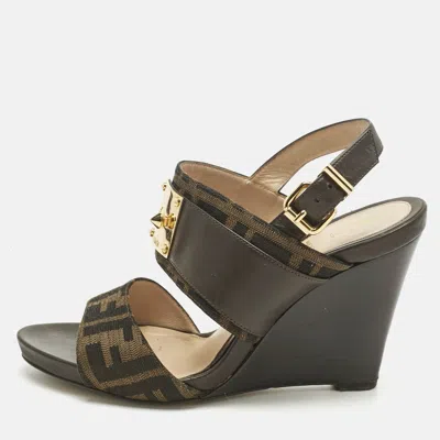 Pre-owned Fendi Brown Zucca Canvas And Leather Slingback Wedge Sandals Size 39