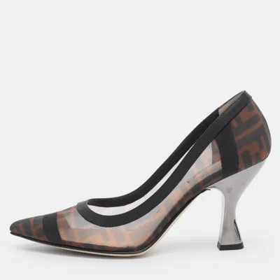 Pre-owned Fendi Brown/black Zucca Mesh And Leather Colibri Pumps Size 38
