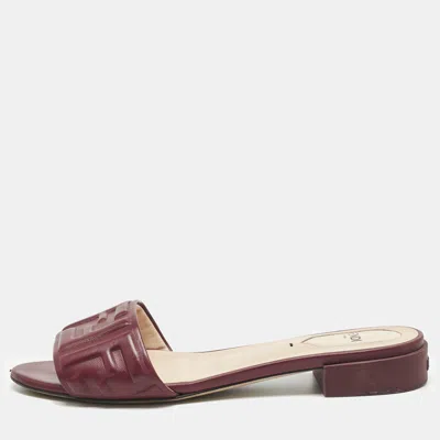 Pre-owned Fendi Burgundy Leather Ff Flat Slides Size 38.5