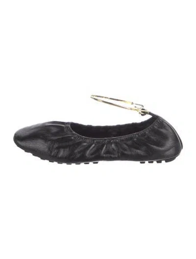 Pre-owned Fendi Calf Leather Ballet Flats In Black