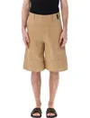 FENDI CANVAS BERMUDAS FOR MEN BY FENDI, FEATURING HOOK AND ZIP CLOSURE AND WIDE LEG IN FRASSINO FOR SS24