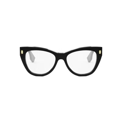 Fendi Cat-eye Frame Glasses In 001