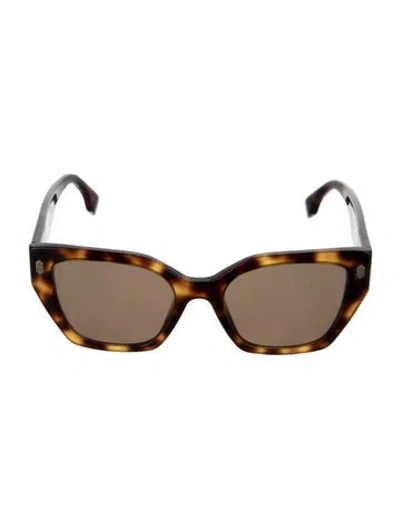 Pre-owned Fendi Cat-eye Tinted Sunglasses In Brown