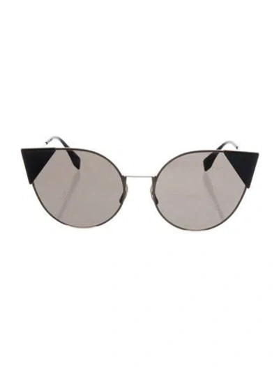 Pre-owned Fendi Cat-eye Tinted Sunglasses In Gold