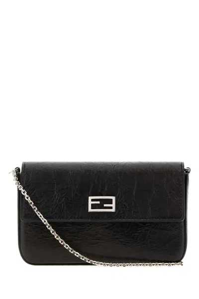 Fendi Chain Pouch In Black