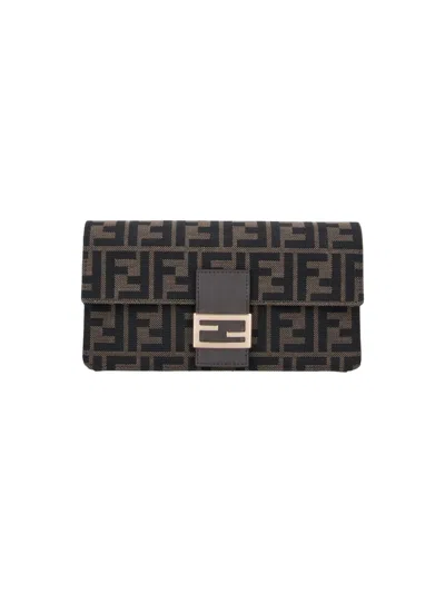 Fendi Chain Wallet In Brown