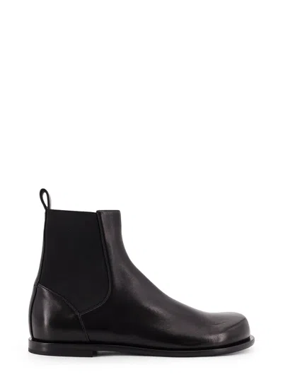 FENDI CHELSEA SQUARED FF LEATHER BOOTS