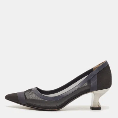 Pre-owned Fendi Colibri Size 35.5 Navy Blue Leather And Mesh Pumps