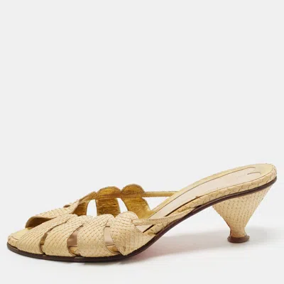 Pre-owned Fendi Colibri Size 40.5 Beige Cut Out Python Leather Mules