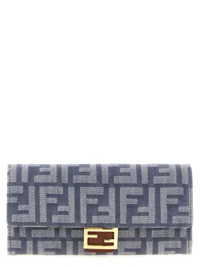 FENDI CONTINENTAL BAGUETTE WALLET ON CHAIN