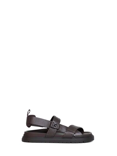 Fendi Logo-detail Leather Sandals In Black