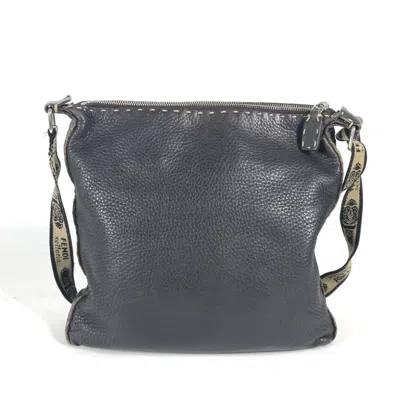 Pre-owned Fendi Dark Brown Leather Pochette Shoulder Bag ()