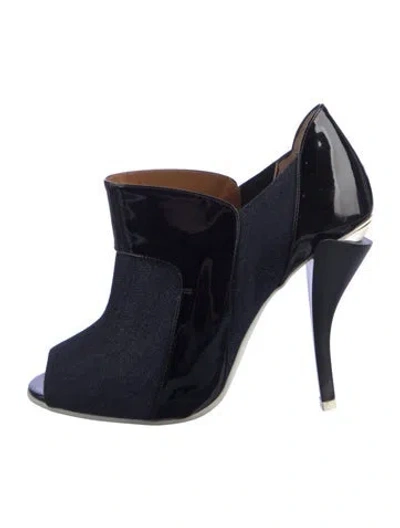 Pre-owned Fendi Denim Mules In Blue