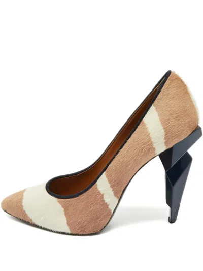 Pre-owned Fendi Diamond Zebra Pumps In Brown
