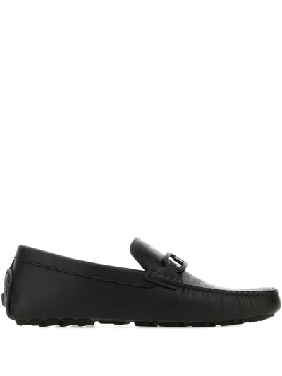 Fendi Diver O Lock Leather Loafers In Black