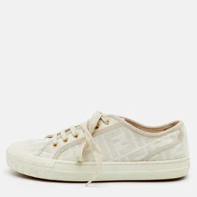 Pre-owned Fendi Domino Size 39 White/beige Ff Canvas Low Top Sneakers