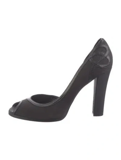 Pre-owned Fendi D'orsay Pumps In Black