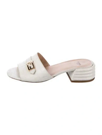Pre-owned Fendi Embossed Leather Slides In White