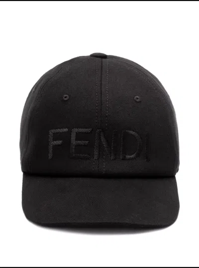 Fendi Embroidered Baseball Cap In Black