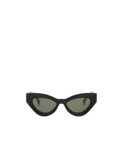 Fendi Eyewear Cat-eye Frame Sunglasses In Green