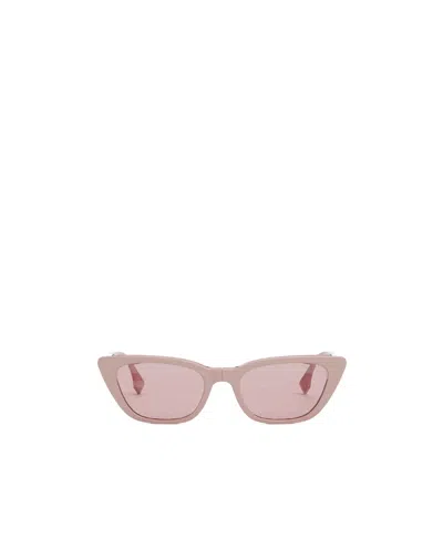 Fendi Eyewear Cat-eye Frame Sunglasses In Nude