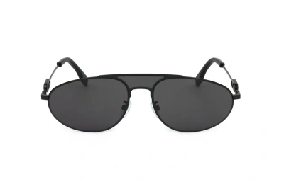 Fendi Eyewear Oval Frame Sunglasses In Black