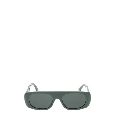 Fendi Eyewear Rectangular Frame Sunglasses In Gray