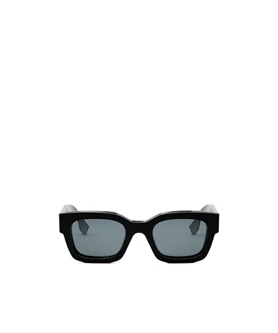 Fendi Eyewear Rectangular Frame Sunglasses In Black
