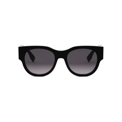 Fendi Eyewear Round Frame Sunglasses In Black