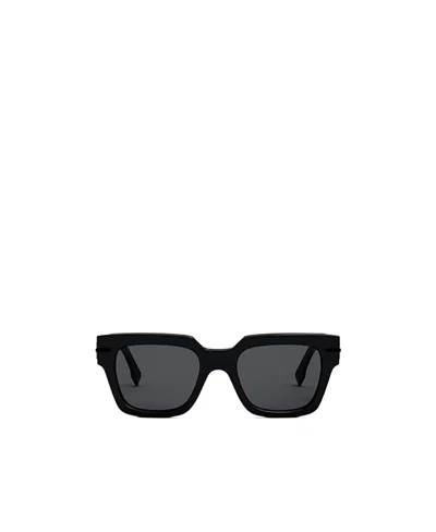 Fendi Eyewear Square Frame Sunglasses In Black