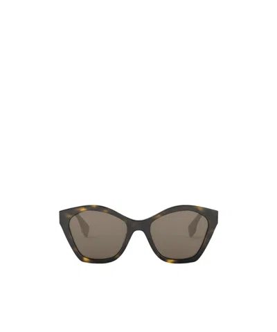 Fendi Geometric Sunglasses In Green