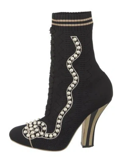Pre-owned Fendi Faux Pearl Accents Graphic Print Sock Boots In Black/white