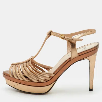 Pre-owned Fendi Favorite Size 39 Metallic Leather T-strap Platform Sandals