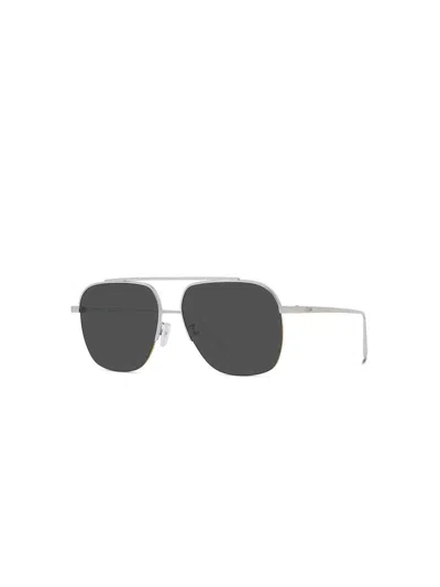 Fendi Fe40005u Aviator Sunglasses With Smoke Lens In Silver