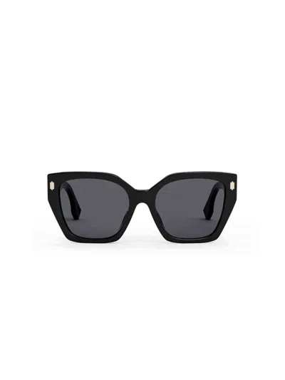 Fendi Fe40070f Thick Square Sunglasses With Smoke Lens In Orange