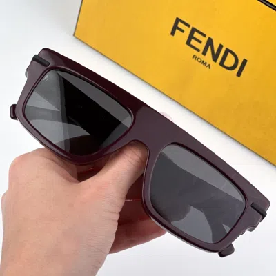 Pre-owned Fendi Fe40091u Graphy 69a Bordeaux Grey Unisex Square Sunglasses In Gray