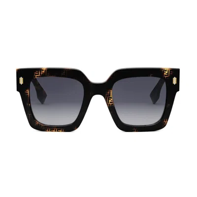 FENDI FENDI FE40101I FENDI ROMA 55B HAVANA SERIGRAFATO SUNGLASSES
