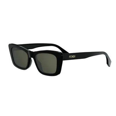 Fendi Fe40185i01n In Black