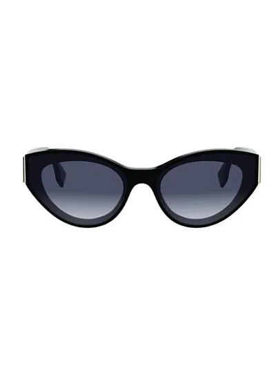 Fendi Fe40194i Sunglasses In Black