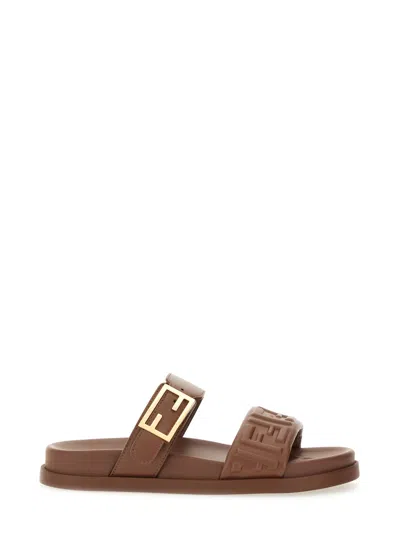 Fendi Feel" In Brown