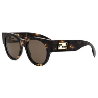 Fendi Baguette Fe40147i 55e In Brown