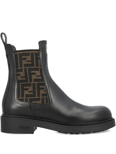 Fendi Filo Leather Boots In Black