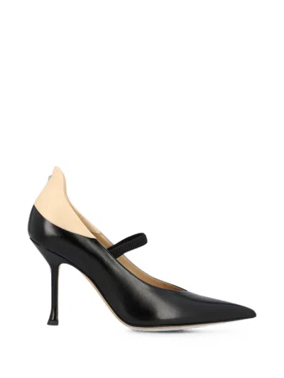 Fendi Nude Leather Pumps In Black